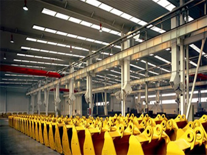 枣阳徐工集团挖掘机装配车间